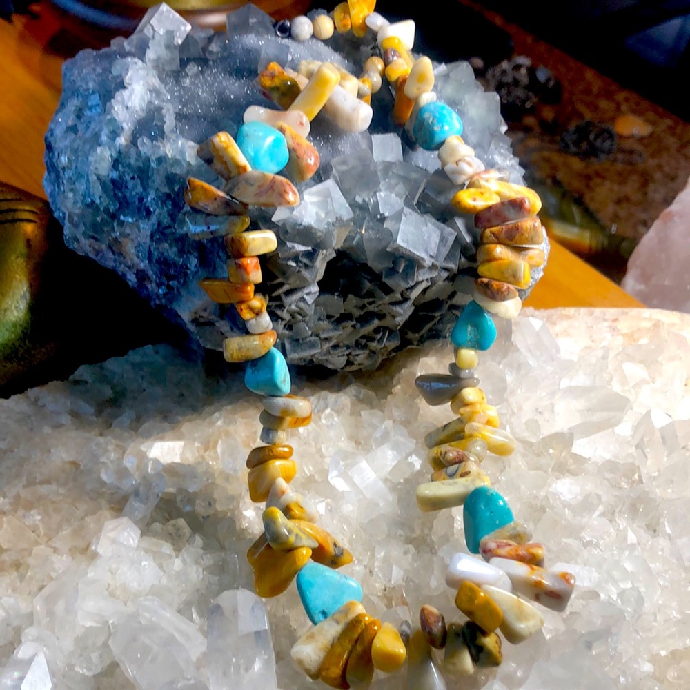 Natural stone necklace featuring quartz turquoise